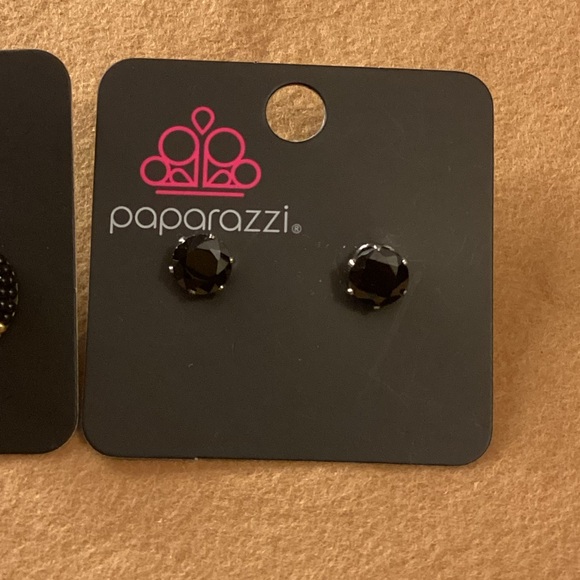 NWT paparazzi post-Earring bundle (3pairs) - Picture 5 of 5